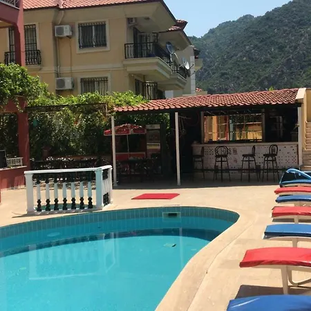 Aparthotel Eda İçmeler